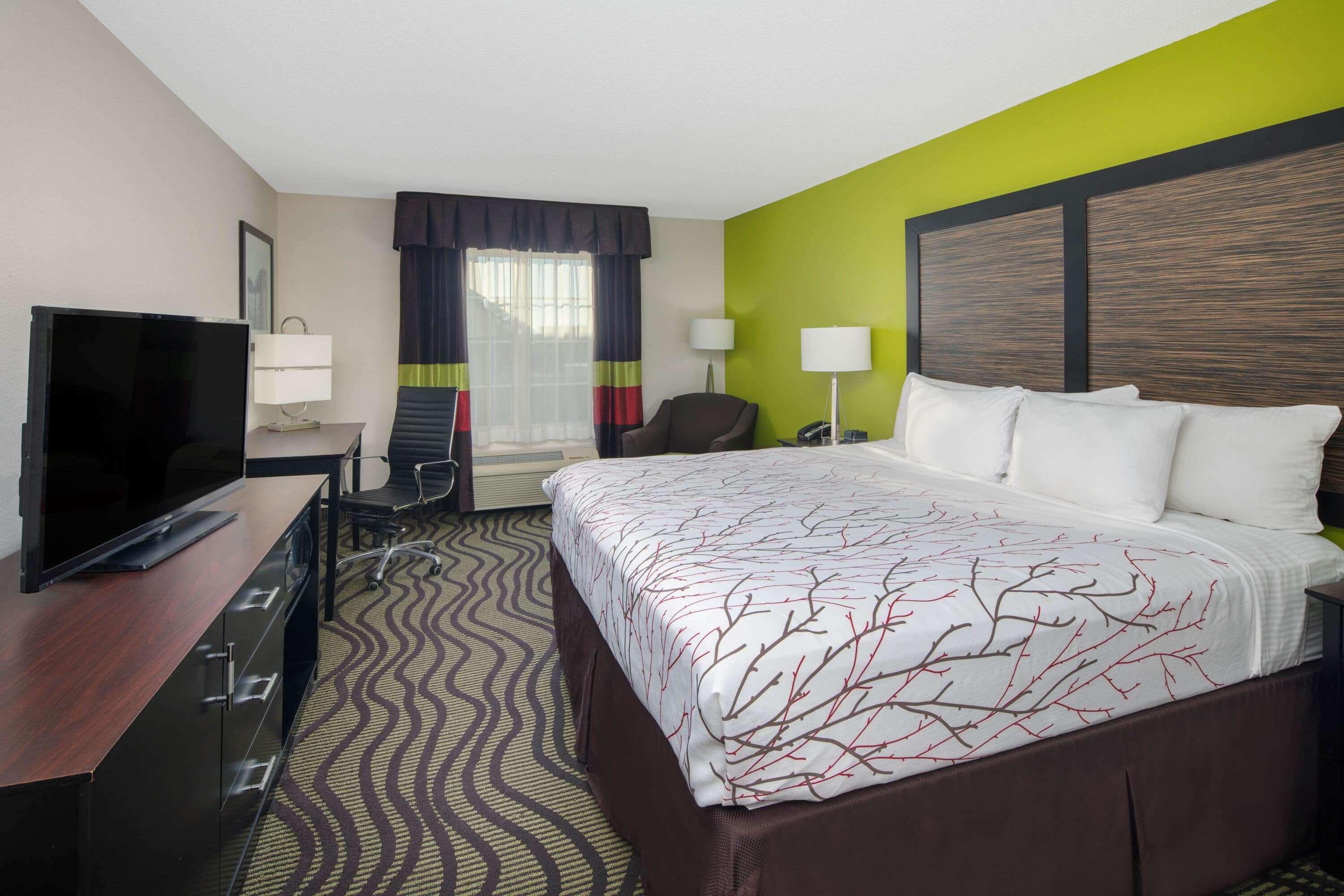 La Quinta Inn By Wyndham Calhoun South I-75 Exterior photo