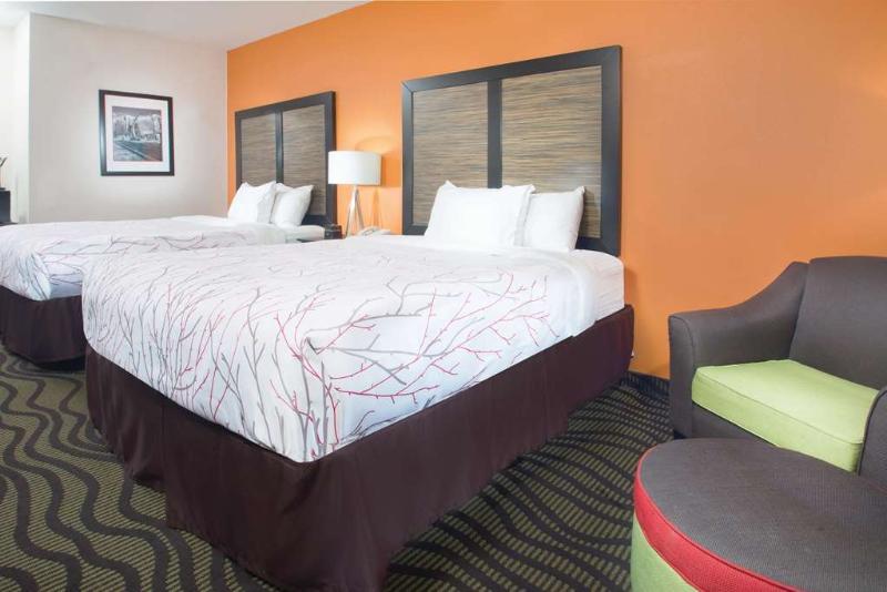 La Quinta Inn By Wyndham Calhoun South I-75 Exterior photo